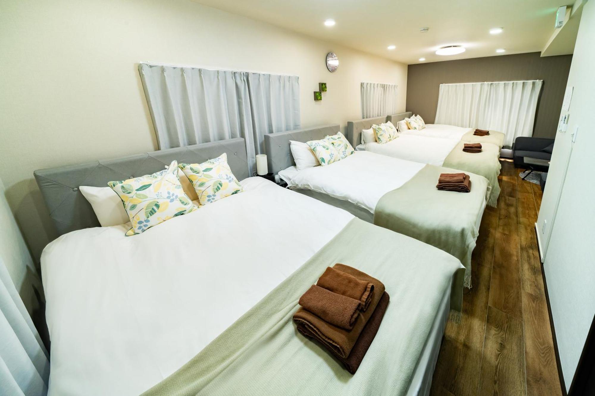 72, Nakanobu A, Entire House For Rent 度假居 *